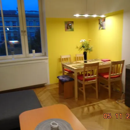Juwink Apartment
